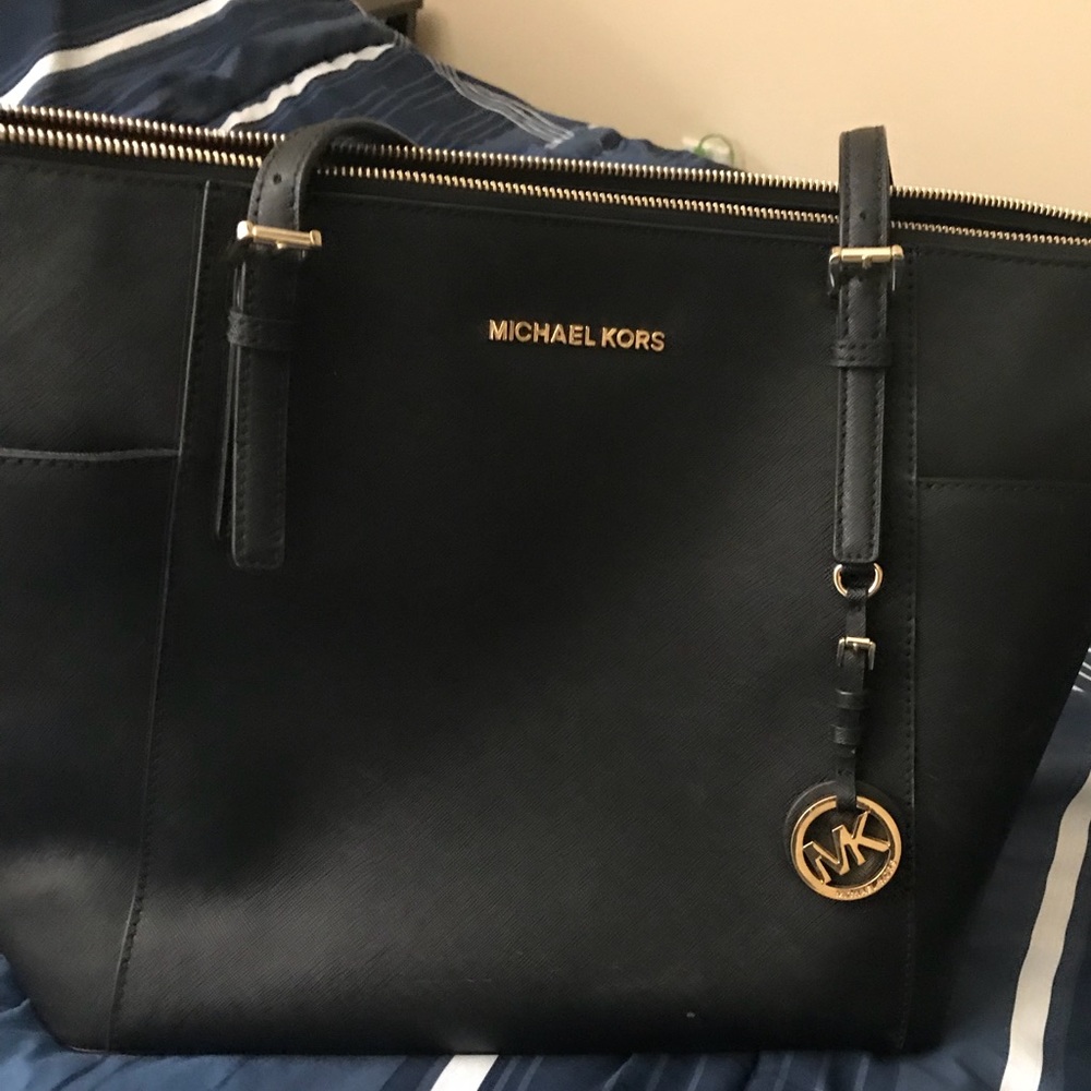 Michael Kors tote